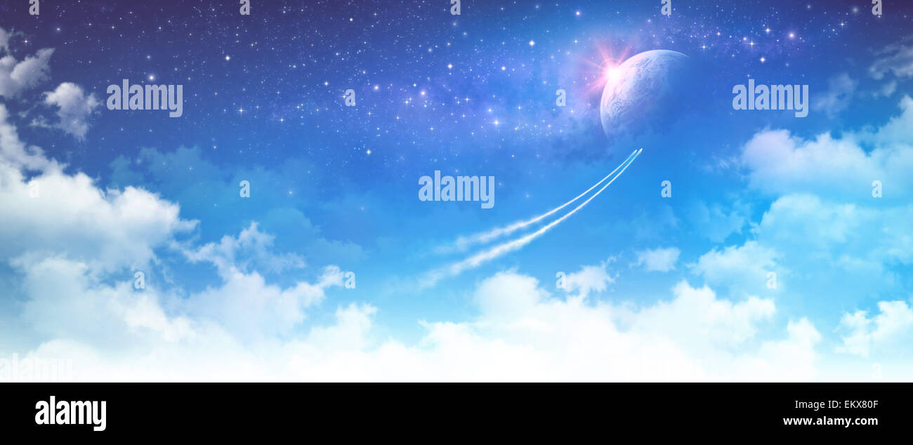 Spazio di viaggio. Navicelle spaziali rottura attraverso le nuvole verso lo spazio profondo Foto Stock