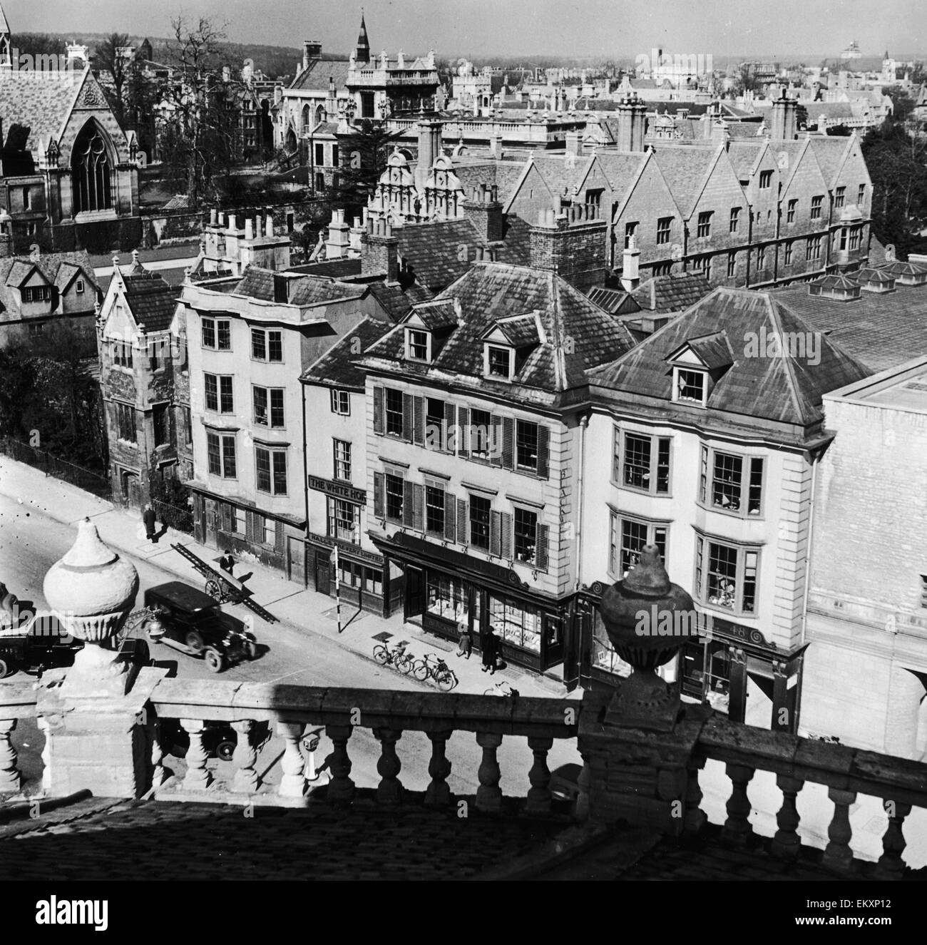 Una generale vista sui tetti di Oxford. Circa 1935. Foto Stock
