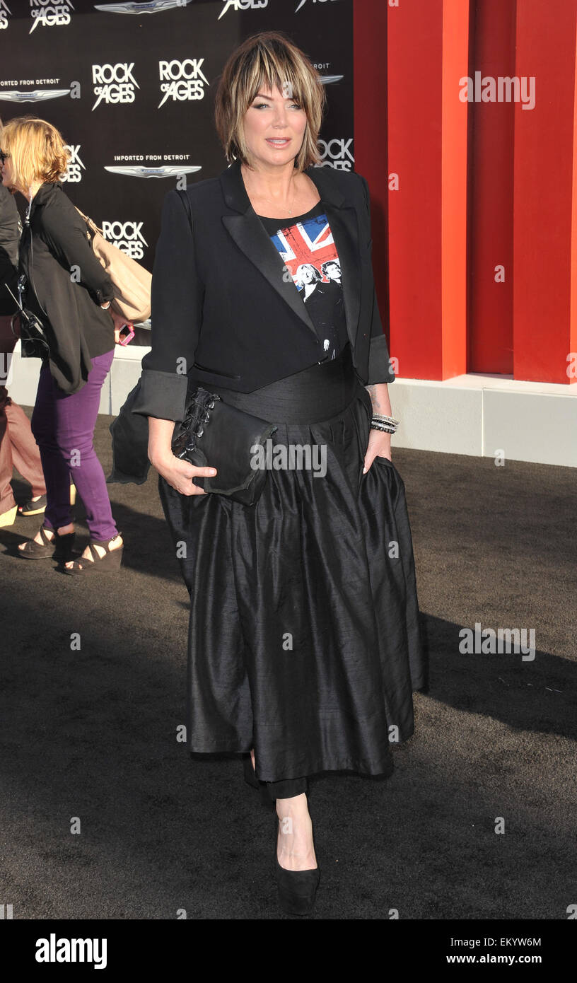 LOS ANGELES, CA - Giugno 9, 2012: Mia Michaels alla prima mondiale di "Rock of Ages' a Grauman's Chinese Theater di Hollywood. Giugno 9, 2012 Los Angeles, CA Foto Stock