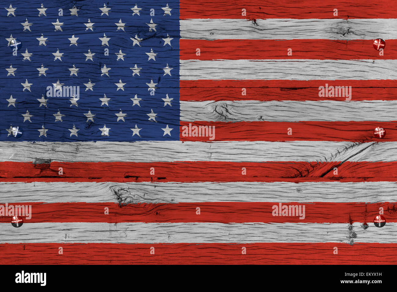 Stati Uniti d'america, americana bandiera nazionale. La pittura è la colorata su legno del vecchio treno carrello. Fissaggio tramite viti o bulloni. Foto Stock