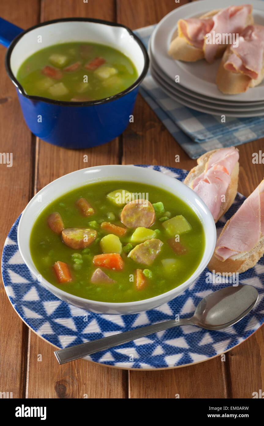 Dutch zuppa di piselli. Cibo tradizionale Holland Foto Stock