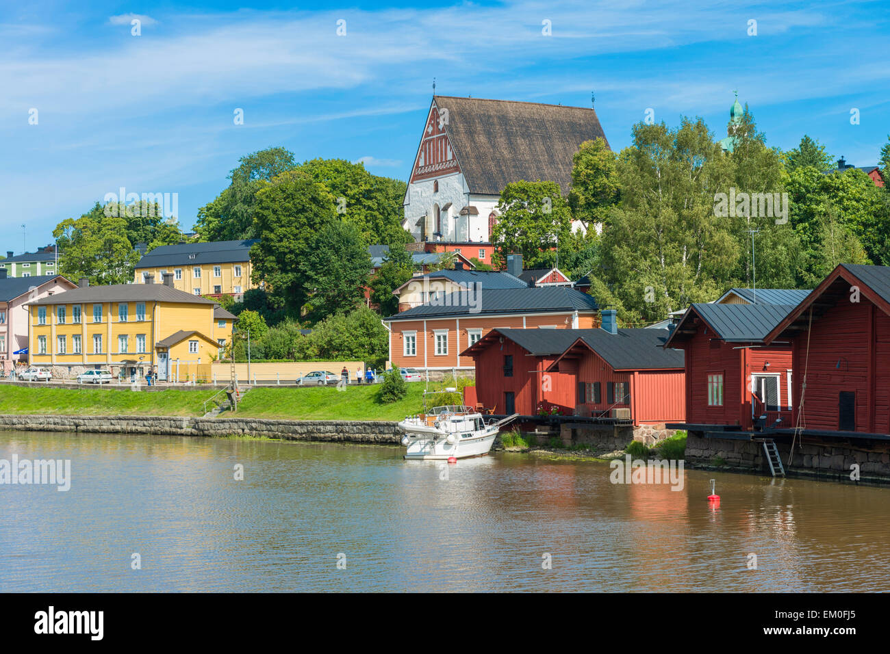 Riverside edifici e Cattedrale della città medievale di Porvoo, Finlandia. Foto Stock