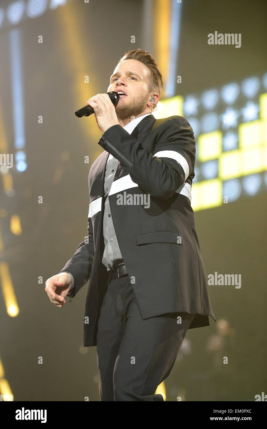 Glasgow, Scotland, Regno Unito. Il 14 aprile, 2015. Olly Murs in concerto, SSE Idro Glasgow (14 Apr 2015) Credito: Iain McDonagh/Alamy Live News Foto Stock