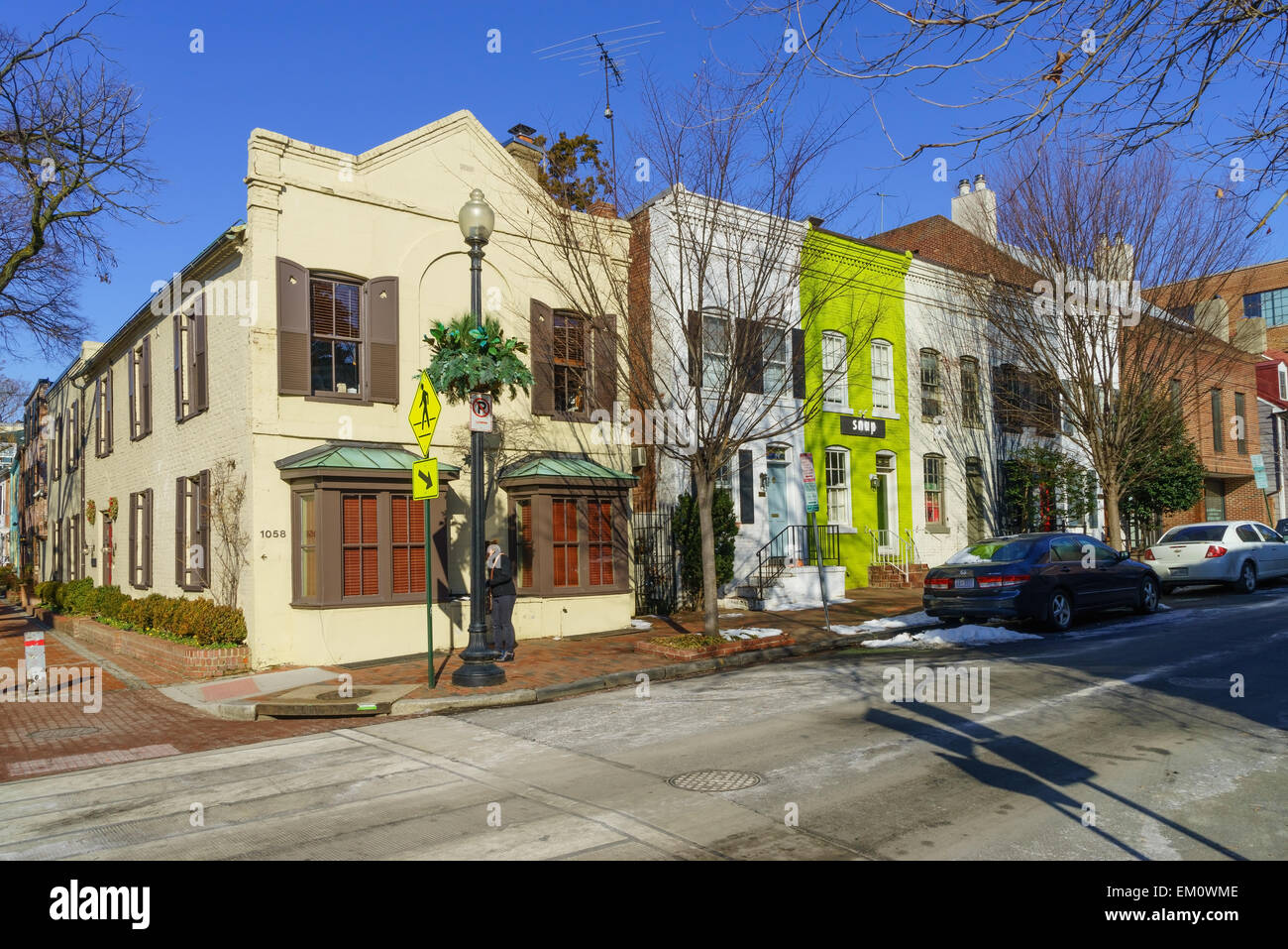 La colorata Vecchia case e negozi nella zona storica di Georgetown, Washington DC, Stati Uniti d'America. Foto Stock