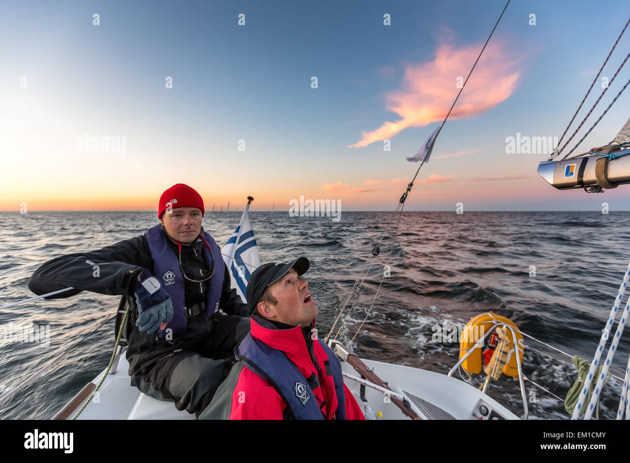 Prendendo parte al Helsinki Tallinn gara 2013, il Mar Baltico tra Tallinn (Estonia) e di Helsinki (Finlandia), Europa UE Foto Stock