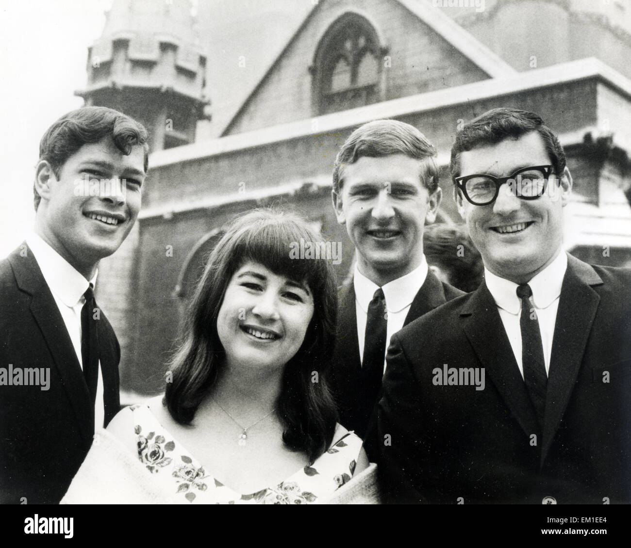 L'ASILO foto promozionale del gruppo australiano nel 1965. Da sinistra: Keith Potger, Judith Durham, Bruce Woodley, Athol Guy Foto Stock