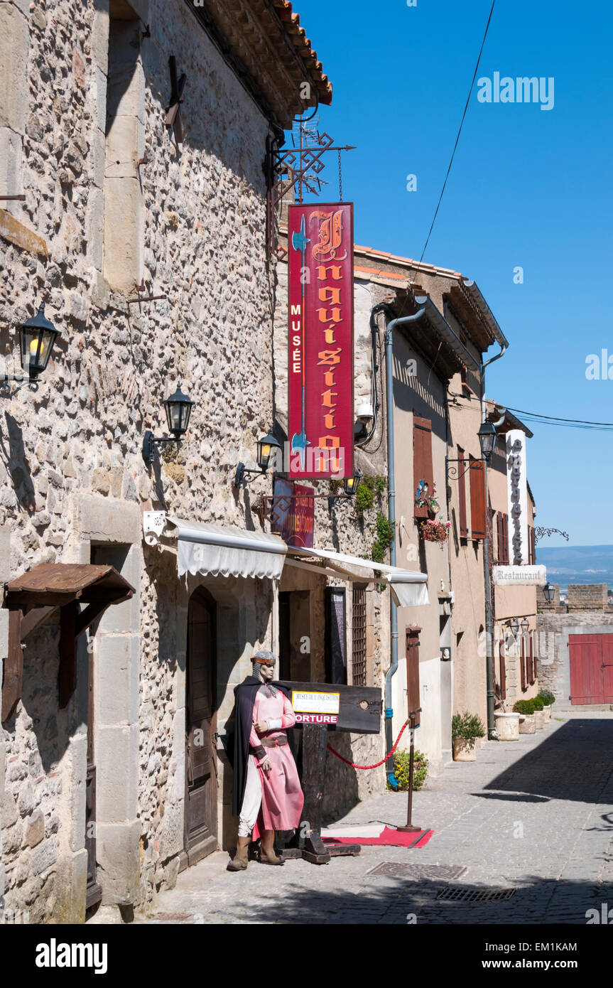 Il Museo dell'Inquisizione o il Museo delle Torture nella vecchia città di Carcassonne. Foto Stock