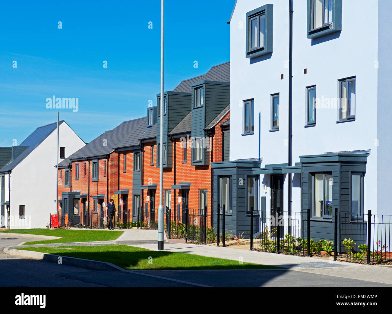 Case nella città nuova di Lawley Village, Telford Shropshire, Inghilterra, Regno Unito Foto Stock