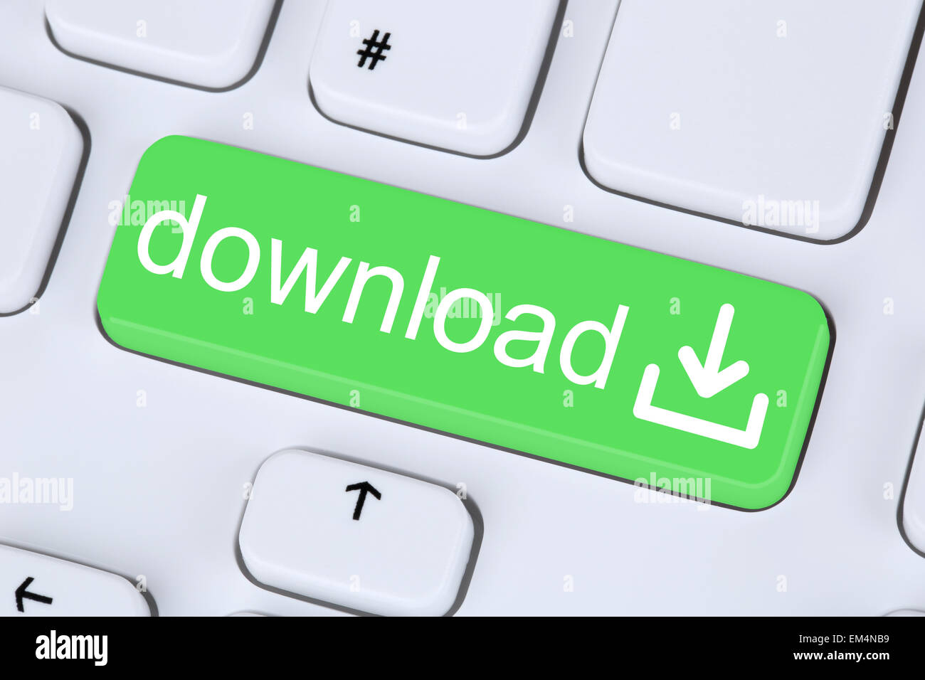Il pulsante di download simbolo sulla tastiera del computer per applicazione e dati Foto Stock