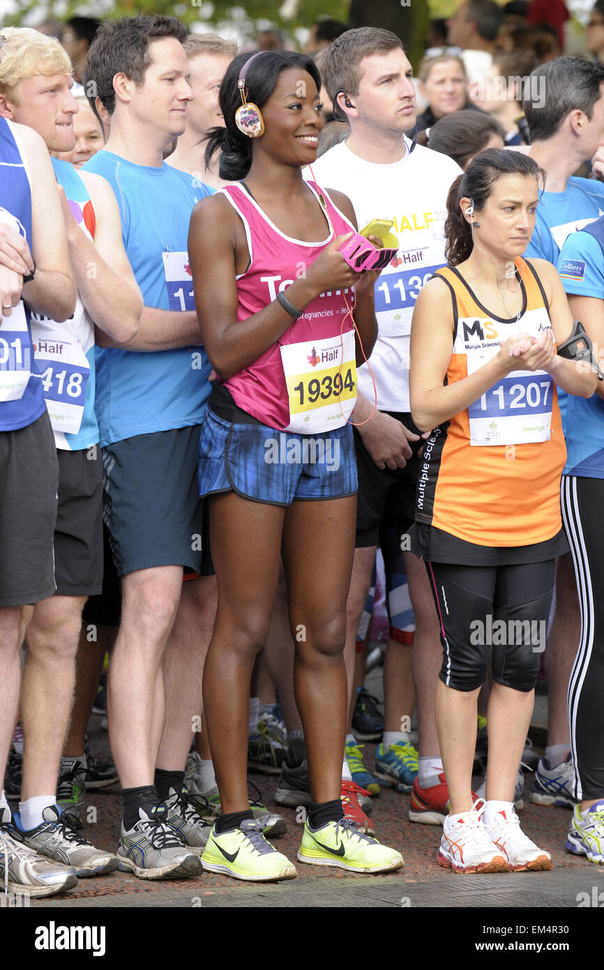 Royal Parks Foundation Half Marathon a Hyde Park con: AJ Odudu dove: Londra, Regno Unito quando: 12 Ott 2014 Foto Stock