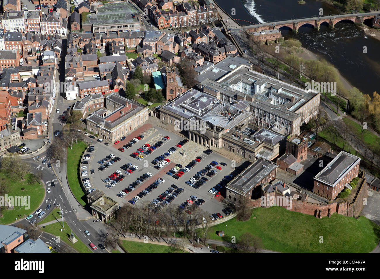 Vista aerea di Chester Crown Court nel centro di Chester, Cheshire, Regno Unito Foto Stock