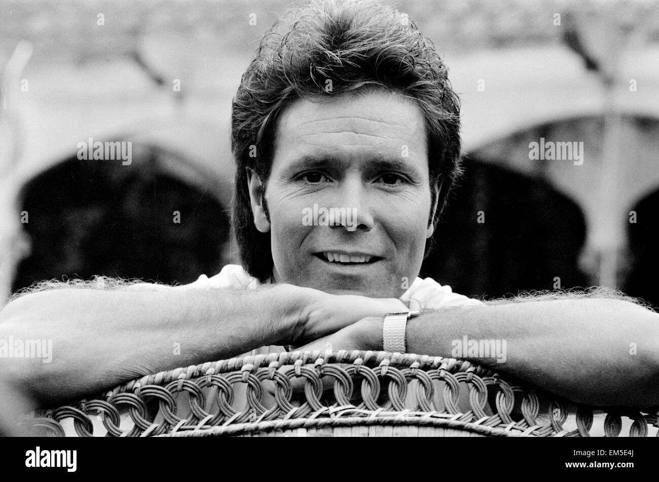 Cliff Richard celebra 25 anni nel business della musica. 29 Settembre 1983 Foto Stock