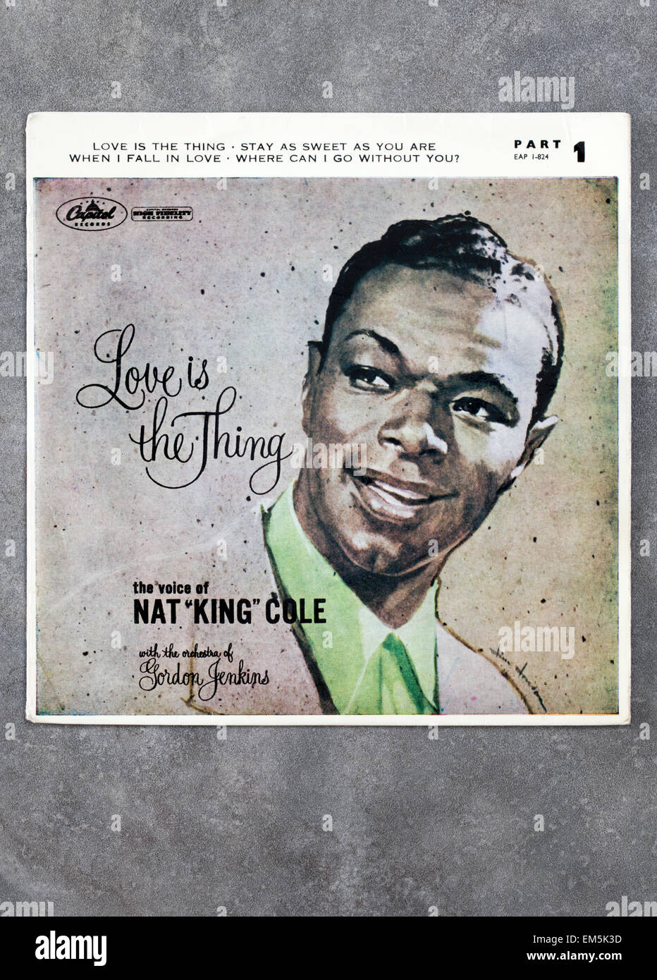 L amore è la cosa da 7 pollici a disco in vinile da Nat King Cole Foto Stock