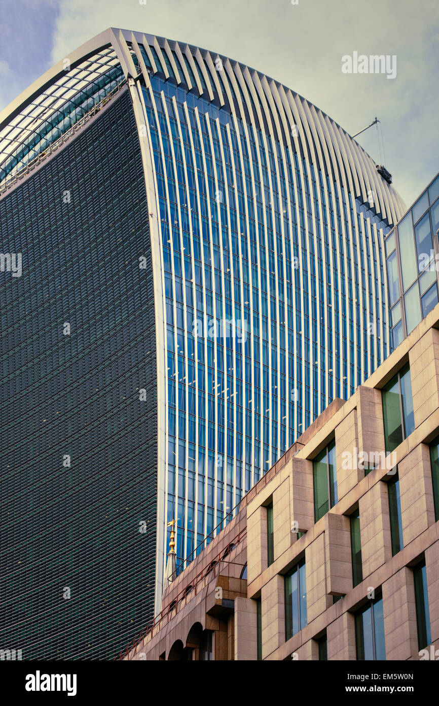 Un dettaglio dell'edificio Walkie-Talkie su Fenchurch Street a Londra, Regno Unito. Foto Stock