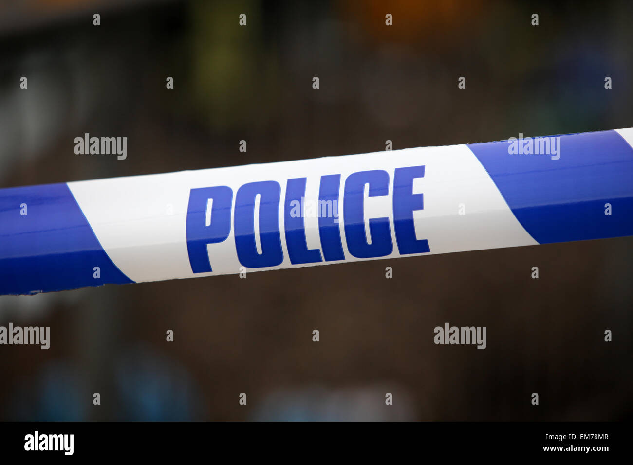 Nastro di polizia sulla scena di un crimine incidente REGNO UNITO Foto Stock