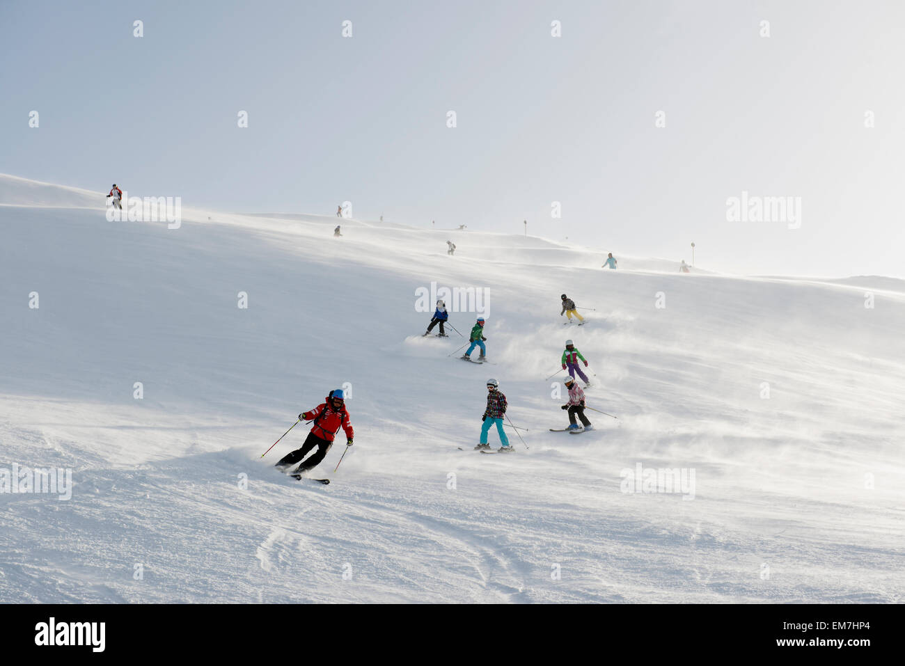 Scuola di sci gruppo, Schröcken Bregenzerwald, Vorarlberg, Austria Foto Stock