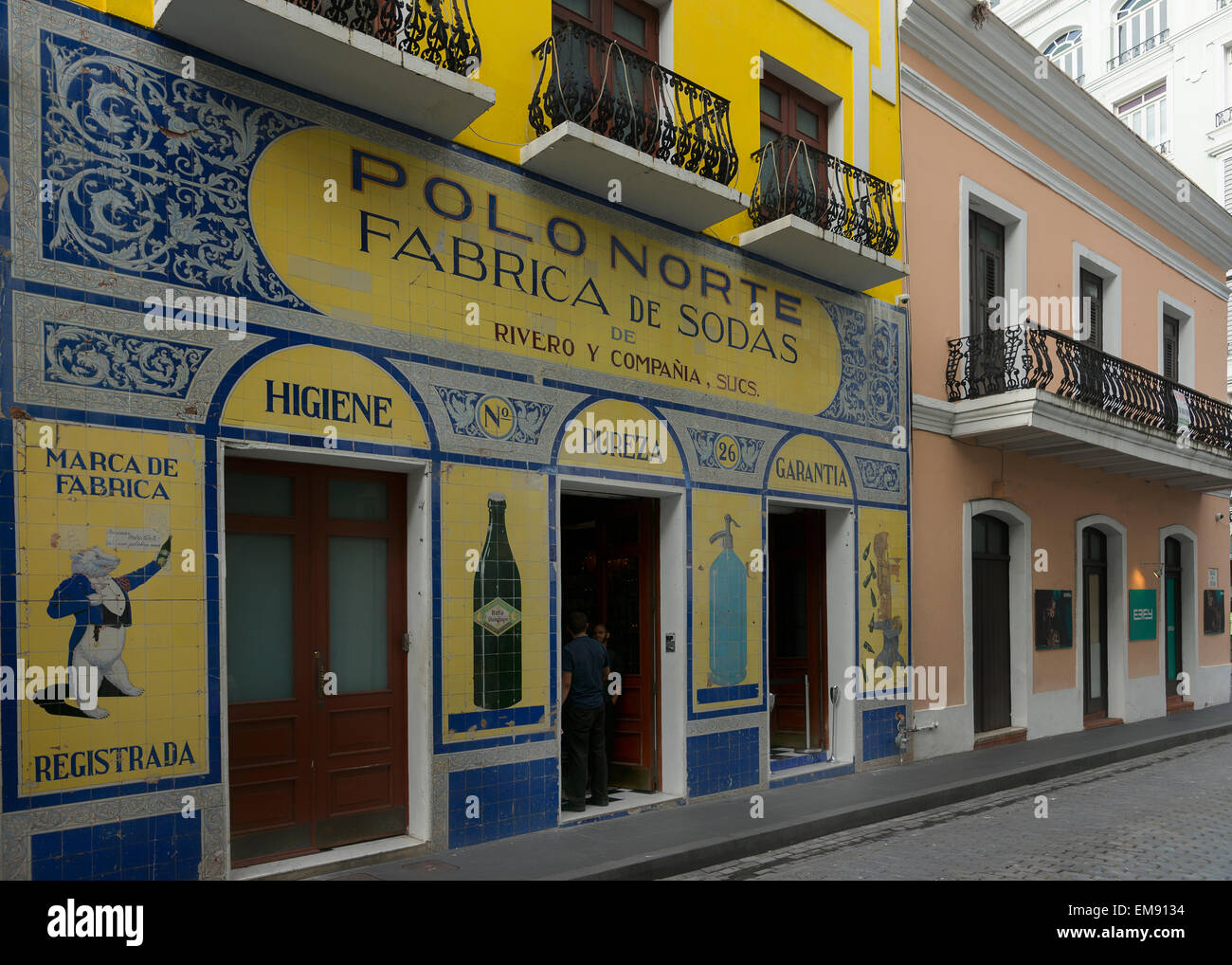 Una facciata storica di Soda maker aziendali. Foto Stock