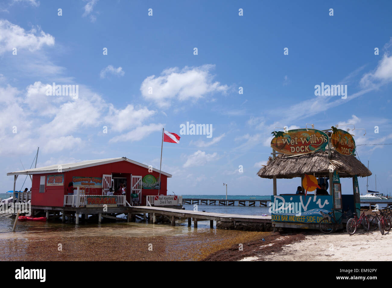 Wet Willy Ristorante & Bar su Ambergris Caye, Belize, Sud America Foto Stock