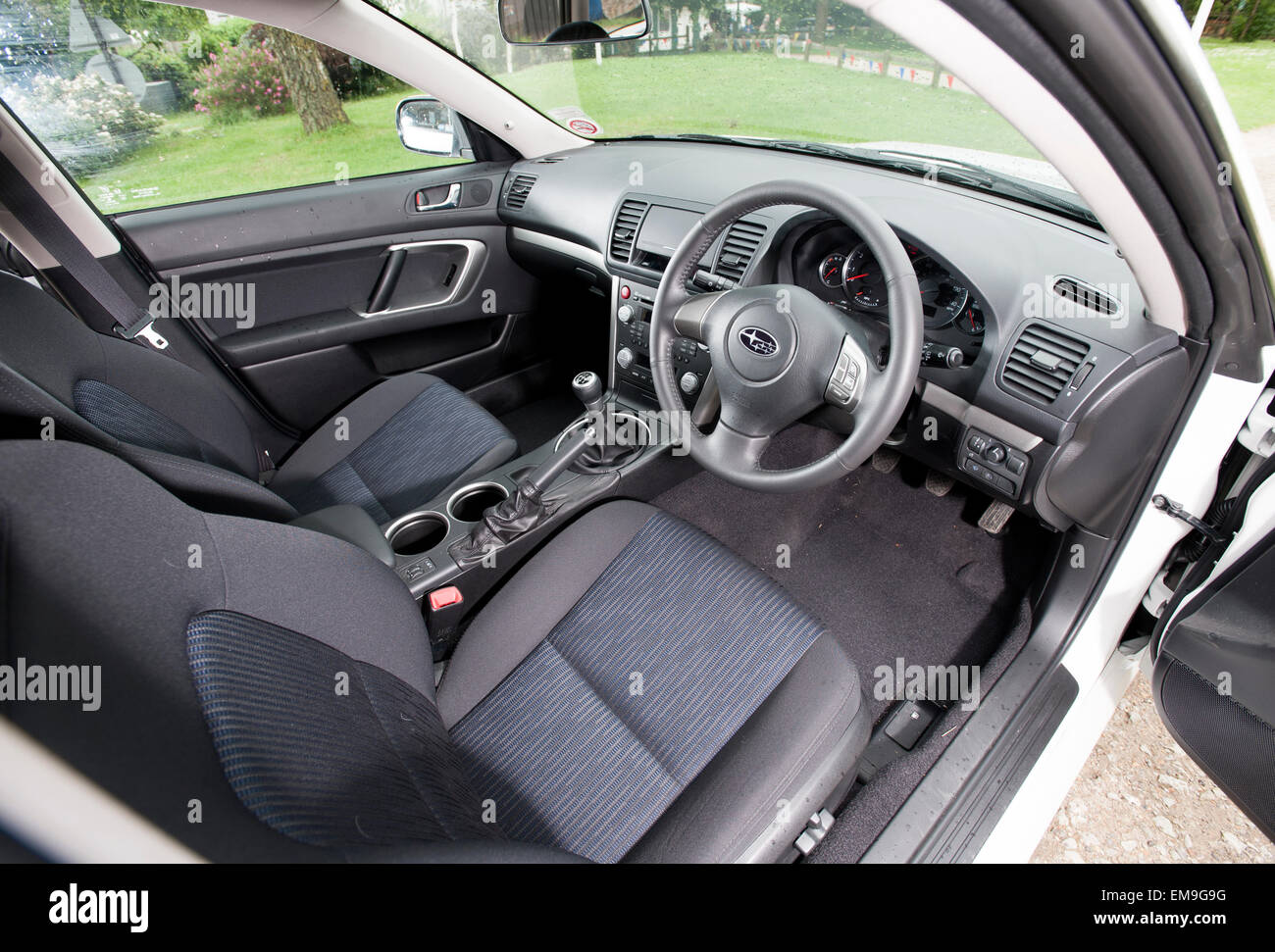 2008 Subaru Legacy per interni auto Foto stock - Alamy