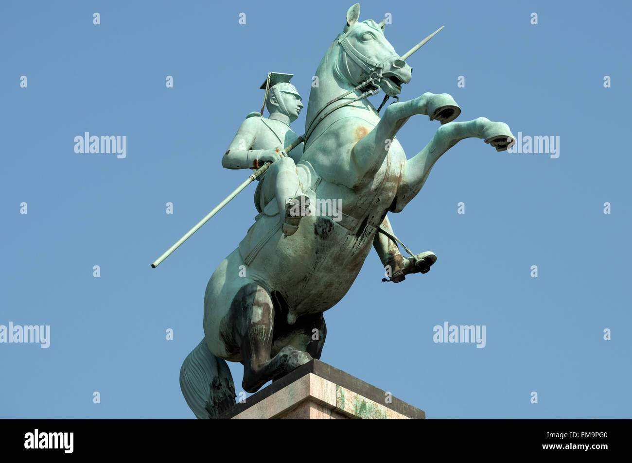 Statua equestre in bronzo Dusseldorf Germania Foto Stock
