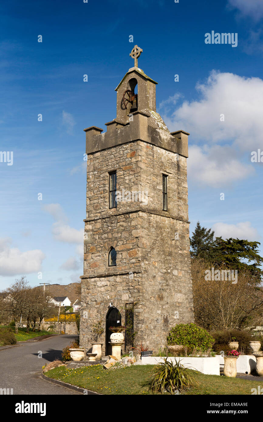 Irlanda, Co Galway, Connemara, Roundstone, Michael Killeen Park, Torre Campanaria del ex convento francescano Foto Stock