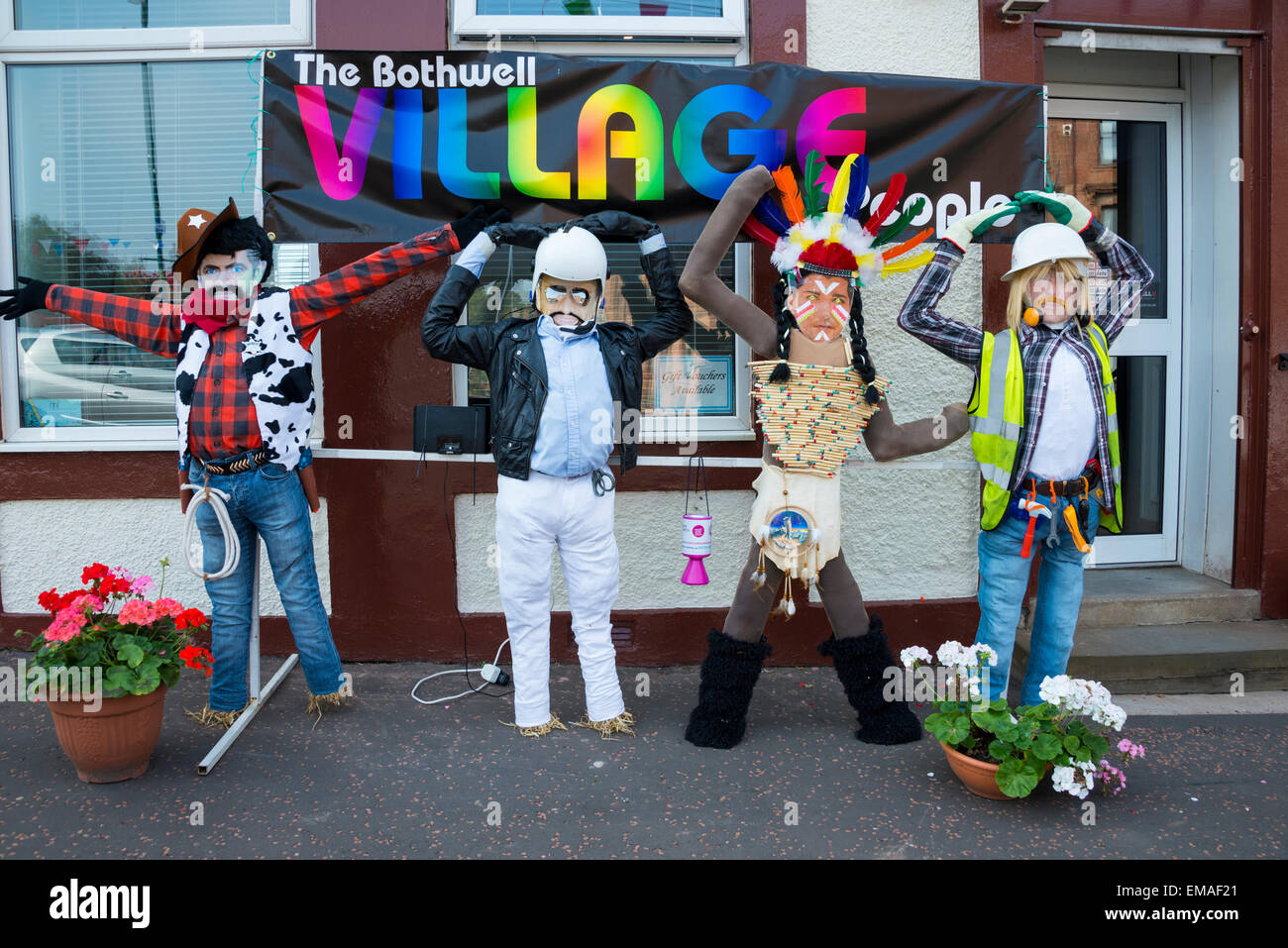 Scarecrows a spaventapasseri festival. Foto Stock