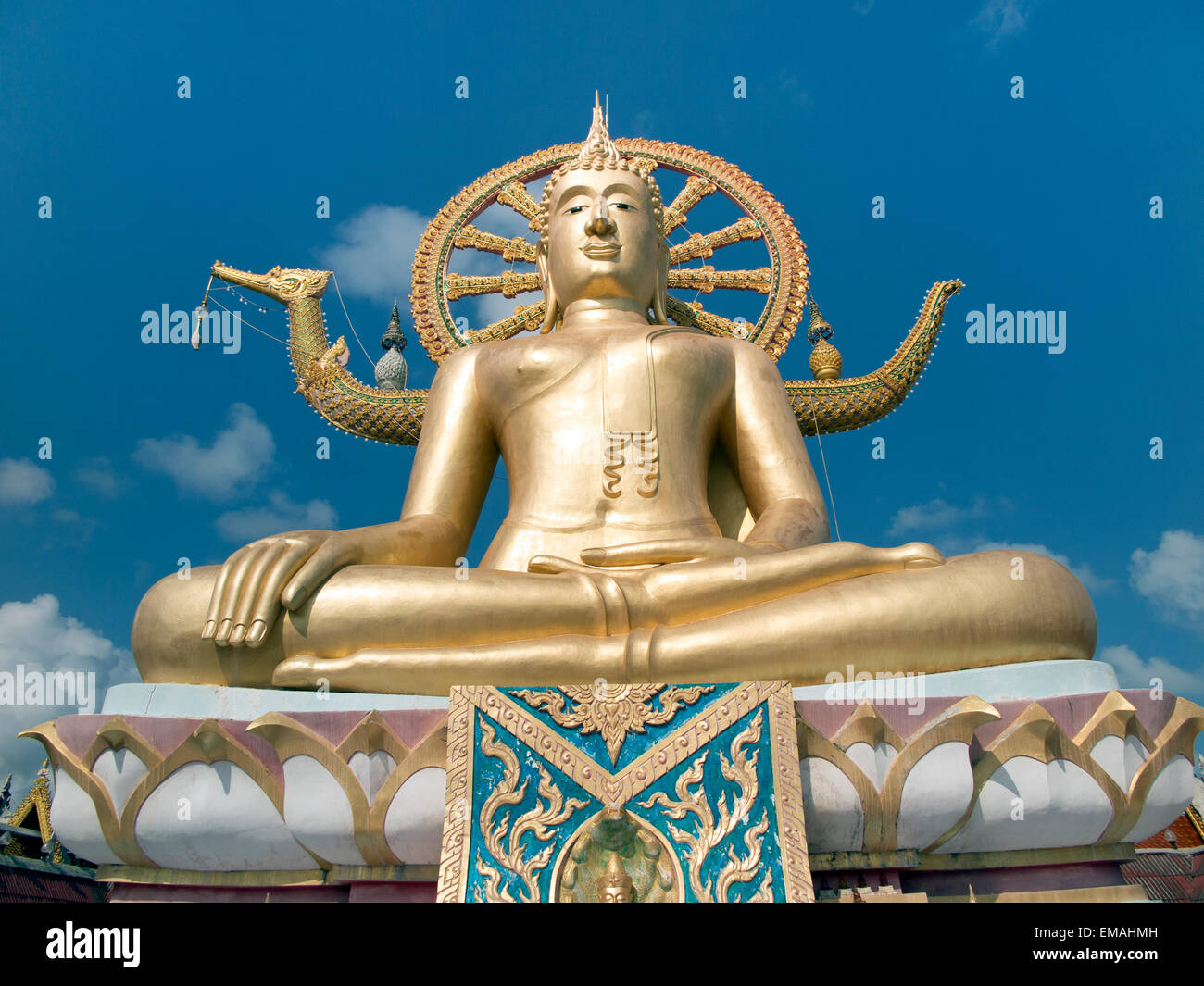 Grande Tempio del Buddha sull'isola thailandese di Koh Samui Foto Stock