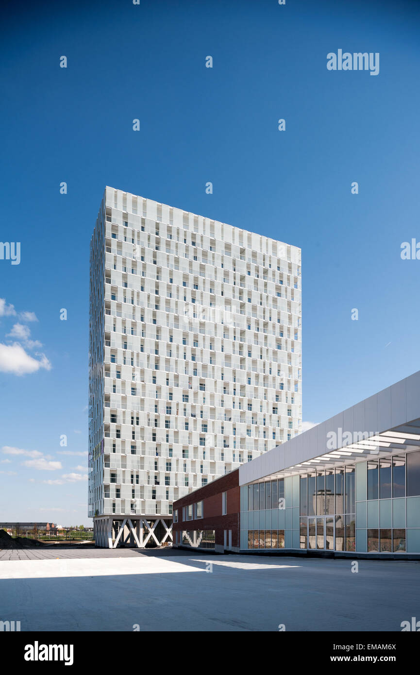 Belgio, Anversa, altezza piena vista del Parktoren progettato da Farris Studio Foto Stock