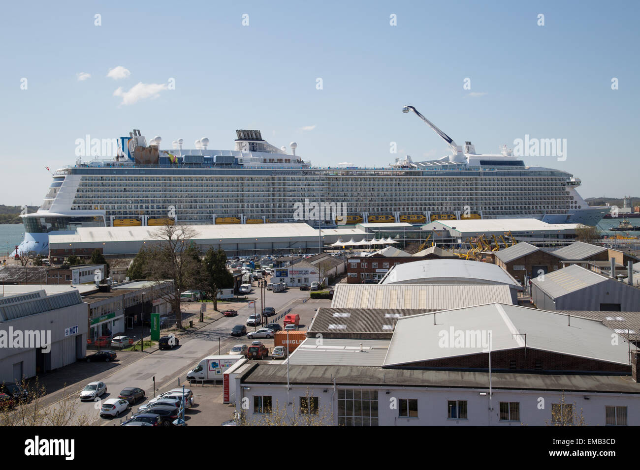 Inno di mari nave da crociera ancorata in Southampton Foto Stock