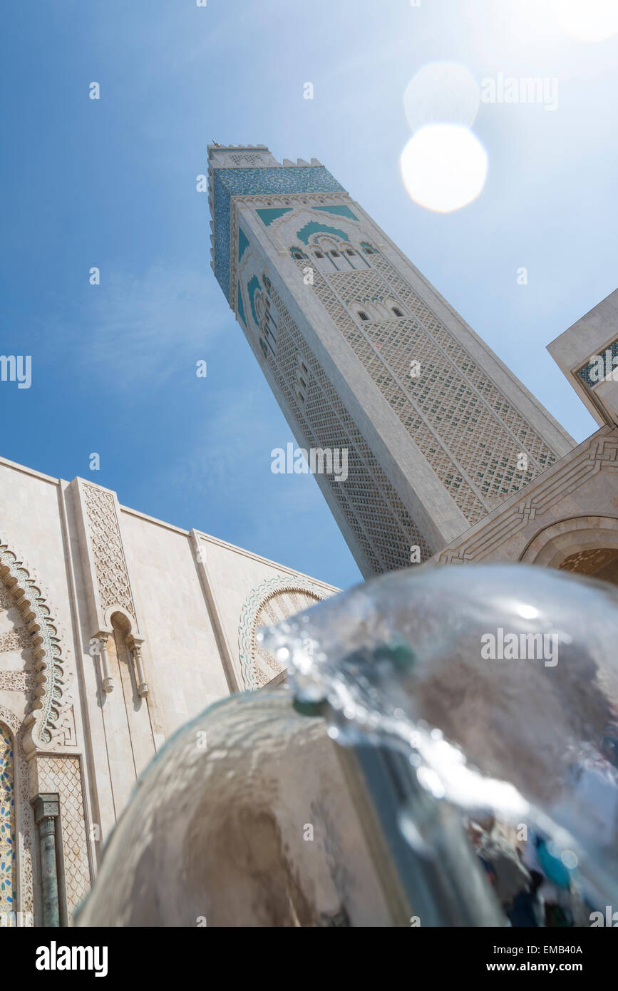 Minareto della Moschea Hassan II di Casablanca, Parc de la Ligue Arabe, Casablanca, Marocco Foto Stock