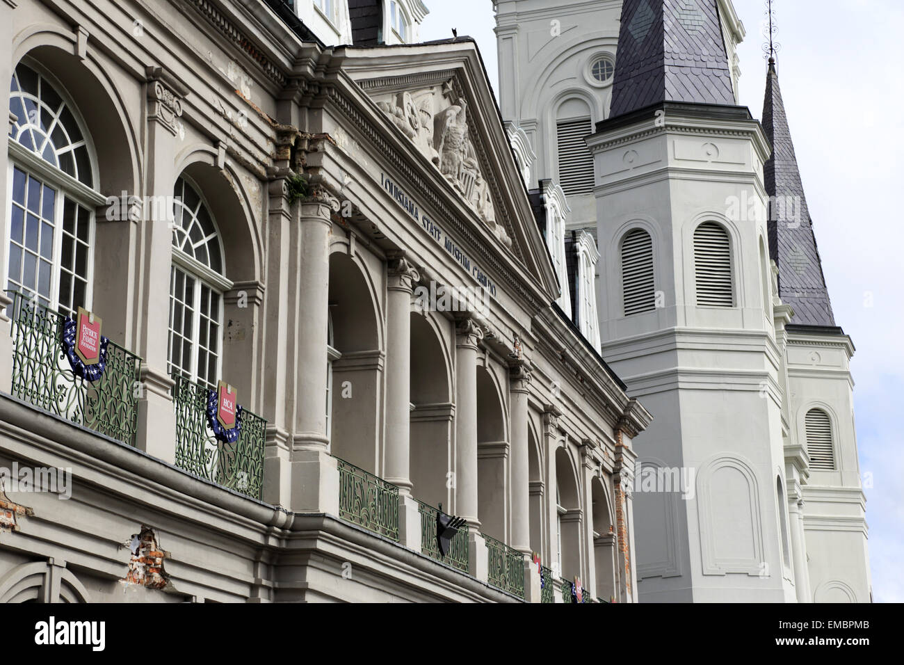 Cattedrale di St.Louis con Jackson Square in primo piano.French Quarter.New Orleans.Louisiana.USA Foto Stock