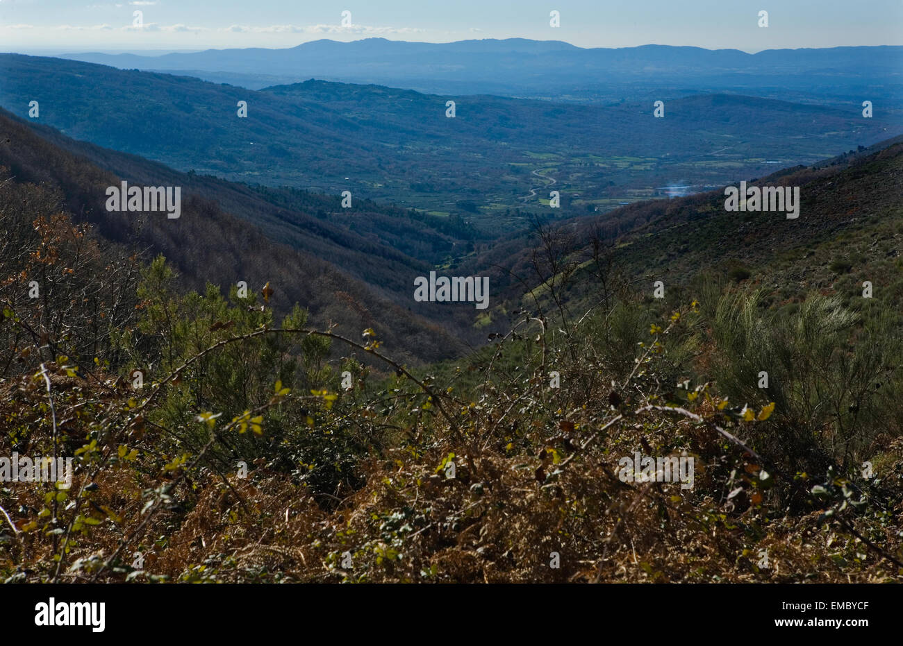 Vista panoramica di San Martín de Trevejo mountanis, un comune spagnolo nella provincia di Caceres, Extremadura, situato in th Foto Stock