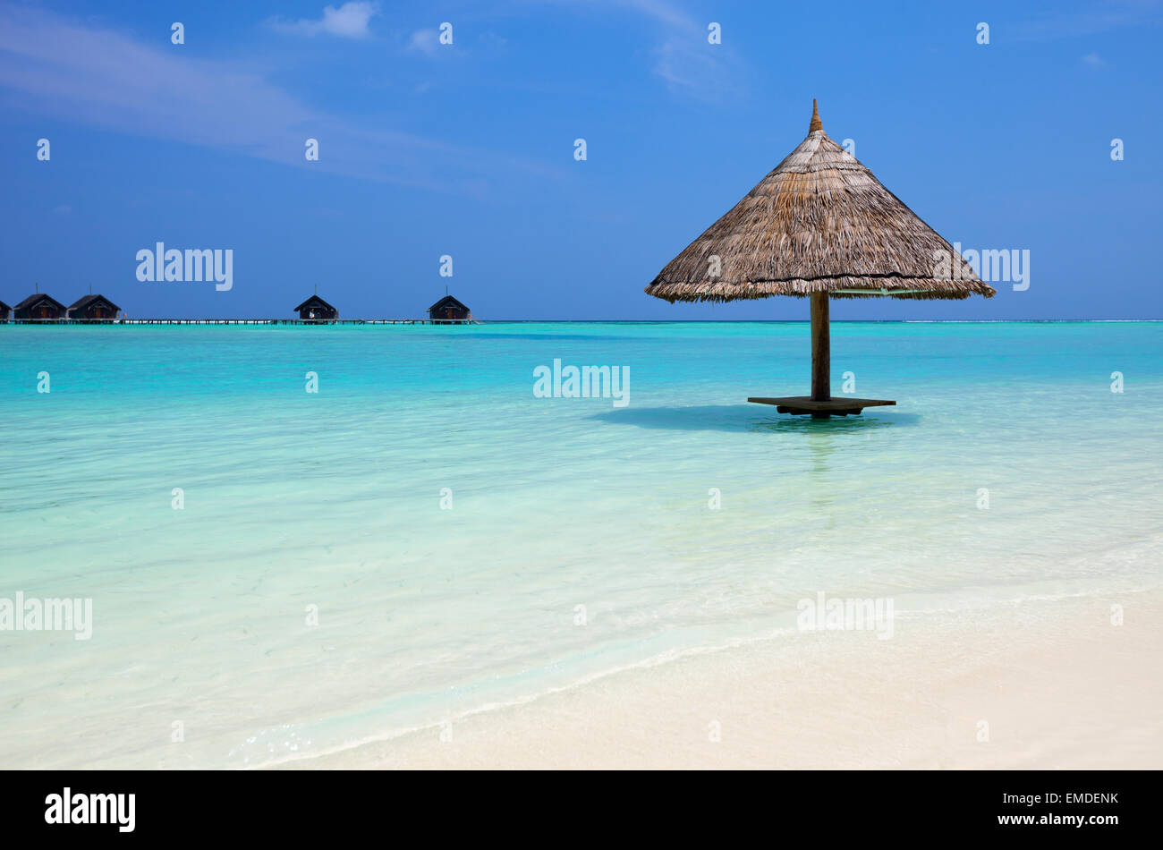 Bella spiaggia tropicale a Maldive Foto Stock