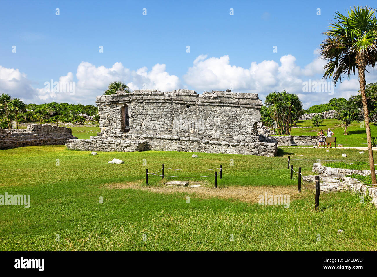 Tulum, rovine del sito di un precolombiana Maya la civiltà Maya città murata Yucatán Penisola, Quintana Roo, Messico Foto Stock