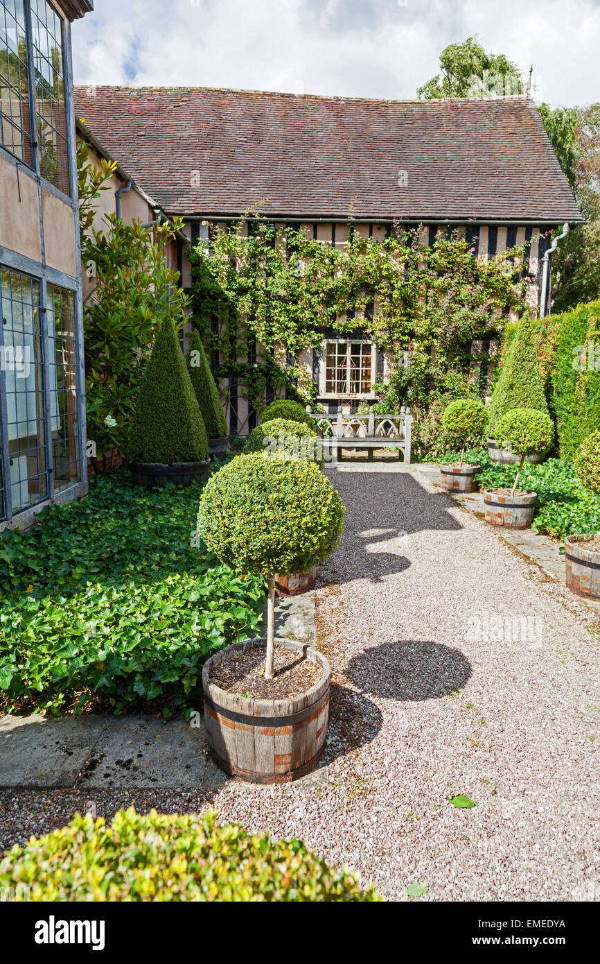 Wollerton Old Hall Giardini Giardino Wollerton Market Drayton Shropshire England Regno Unito Foto Stock