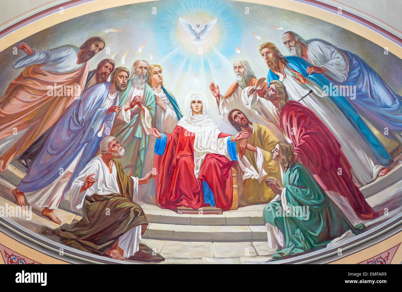 Gerusalemme, Israele - 5 Marzo 2015: La scena della Pentecoste. Affresco da 20. cento. nel lato abside della chiesa russo-ortodossa cattedrale Foto Stock