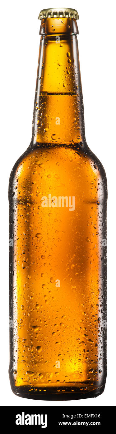 Bottiglia di birra su sfondo bianco. Il file contiene i tracciati di ritaglio. Foto Stock