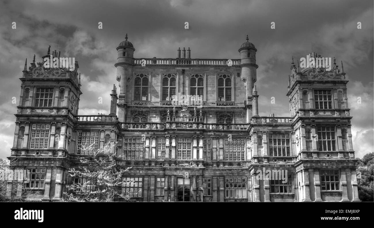 Castello, casa, storico, halloween, Spooky, Haunted House, spaventoso, gotico, errie, Wollaton park, Wollaton house Foto Stock
