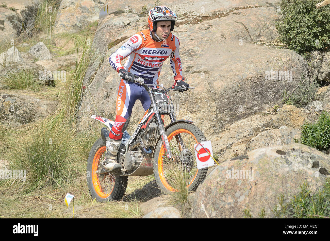 Spagna campionato di prova. Il campione del mondo, Toni Bou, unità della sua moto. Ha vinto la gara (TR1). Foto Stock