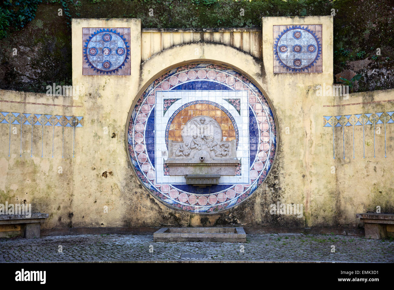 Sintra Fontana architettura moresca - Portogallo Foto Stock