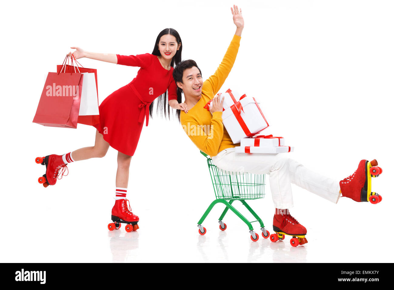 L'emozione della giovane coppia shopping Foto Stock