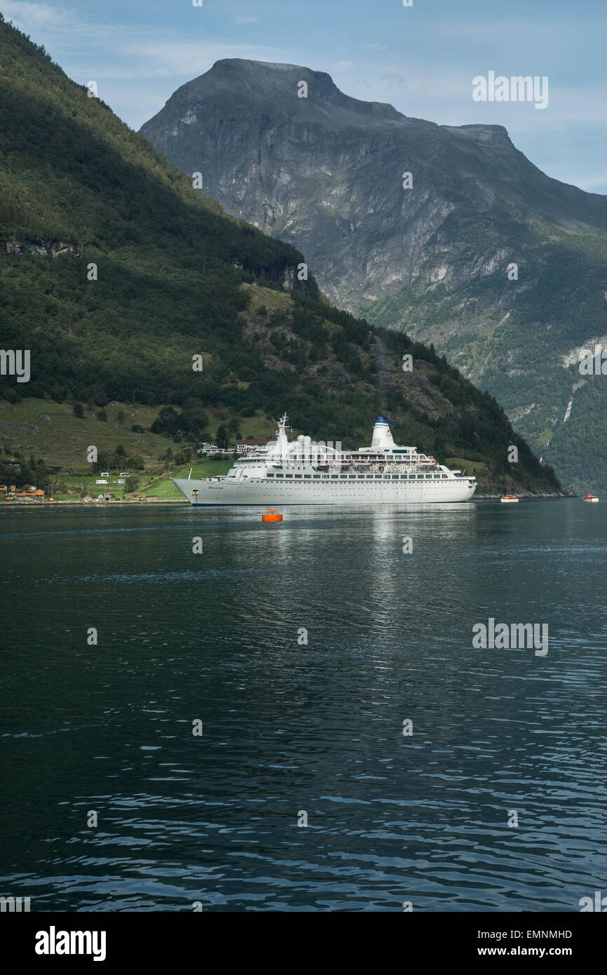 La nave di crociera scoperta in Gerainger Fjord Norway Foto Stock