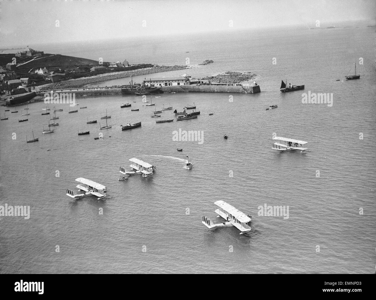 Vista aerea delle Isole Scilly, St Margarets Bay. Il Principe di Galles in visita alle isole. Foto Stock