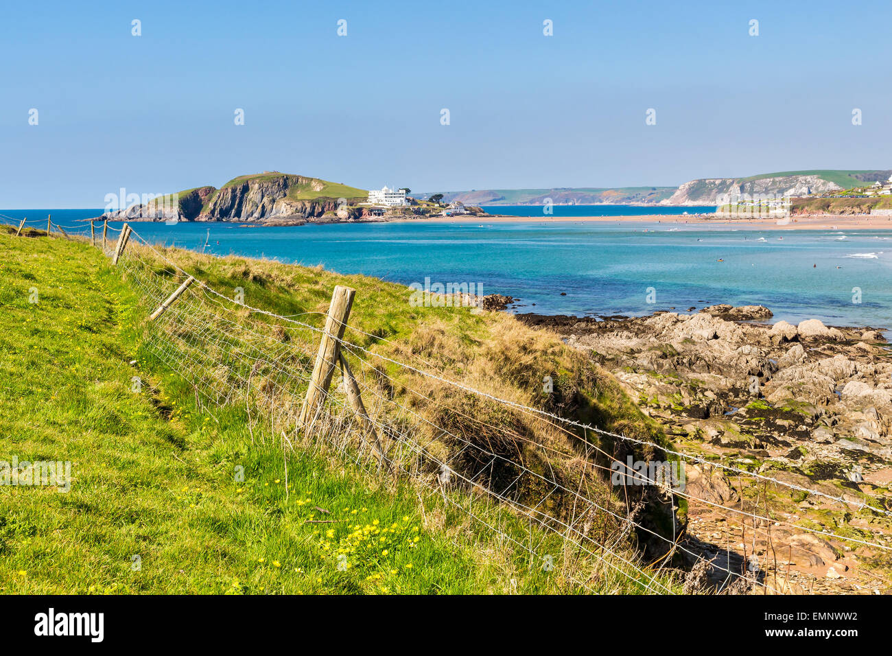 Avvicinando Bantham Beach sulla costa percorso Devon England Regno Unito Europa Foto Stock