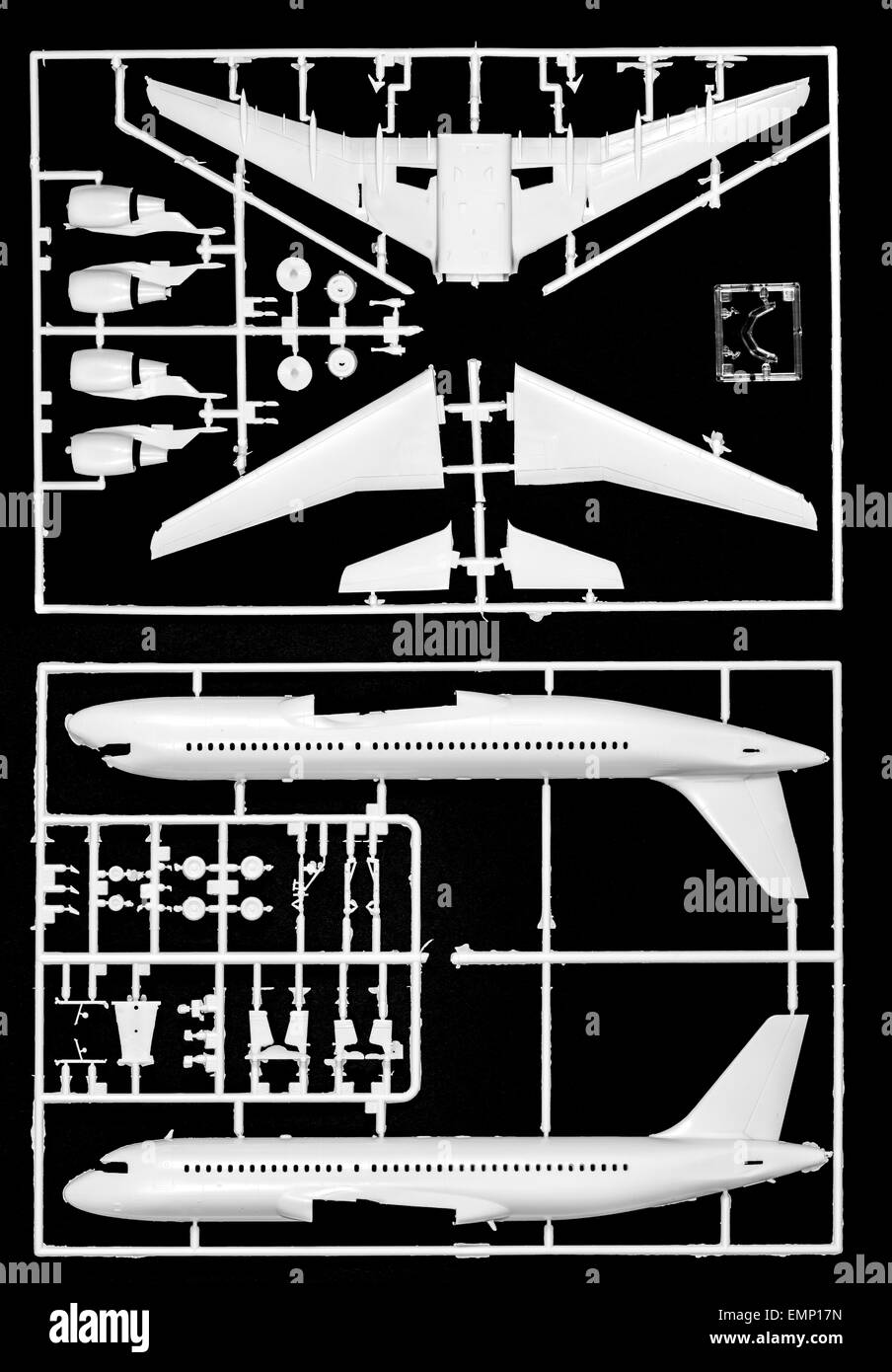 Immagine simbolica, industria aerospaziale, aeromobili, plastica modello kit di montaggio, un passeggero aeromobile Airbus A320 Foto Stock