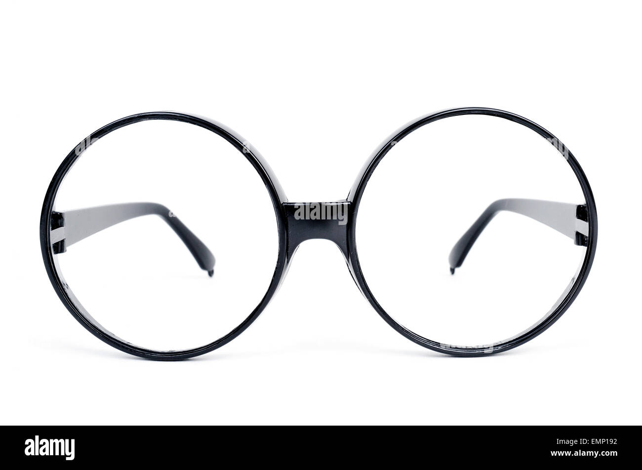 Primo piano di una coppia di round-lente degli occhiali su sfondo bianco Foto Stock