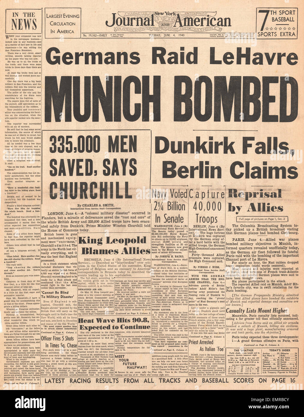 1940 front page New York Journal American francese Air Force bombardamento su Monaco di Baviera Foto Stock