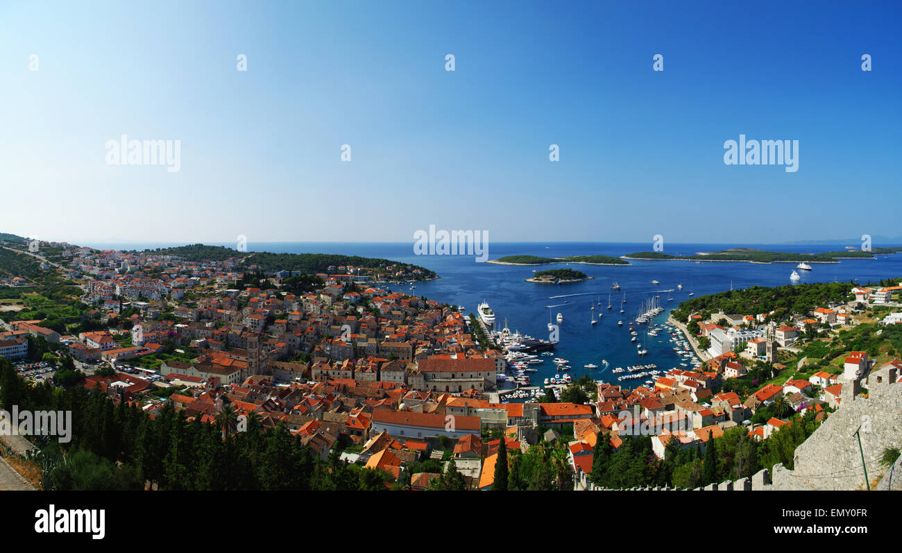 Panorama della vecchia città croata di Hvar Foto Stock