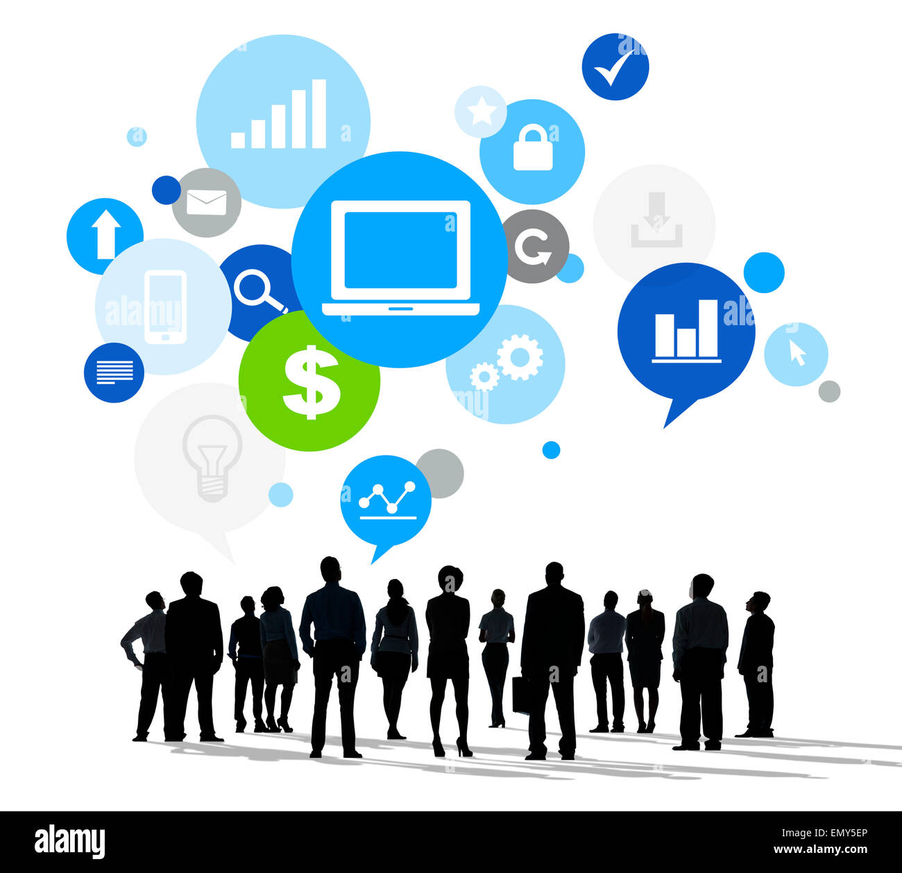 Sagome di uomini di affari e i simboli della comunicazione globale al di sopra Foto Stock