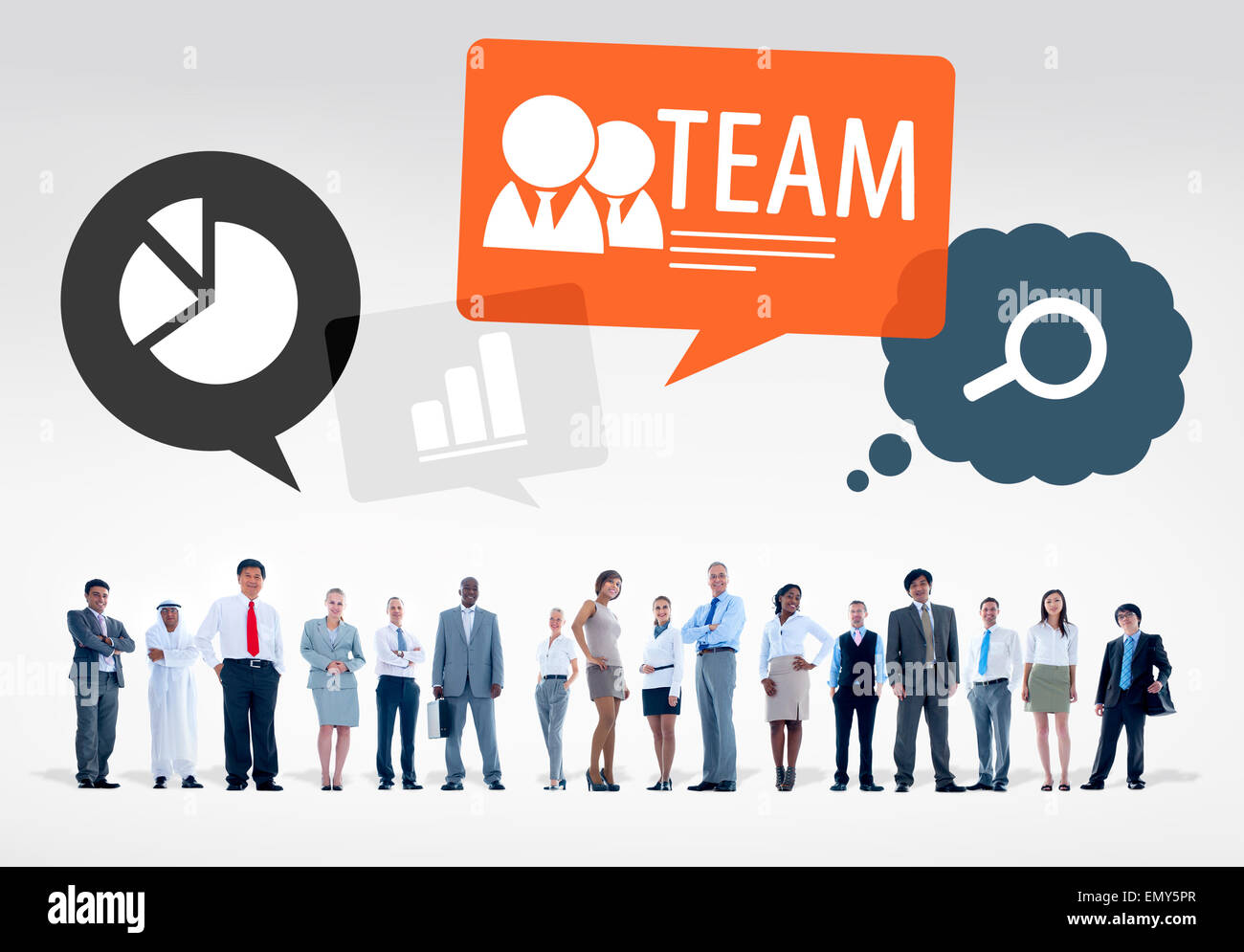 Il gruppo di società multietnica la gente di affari il lavoro di squadra Foto Stock